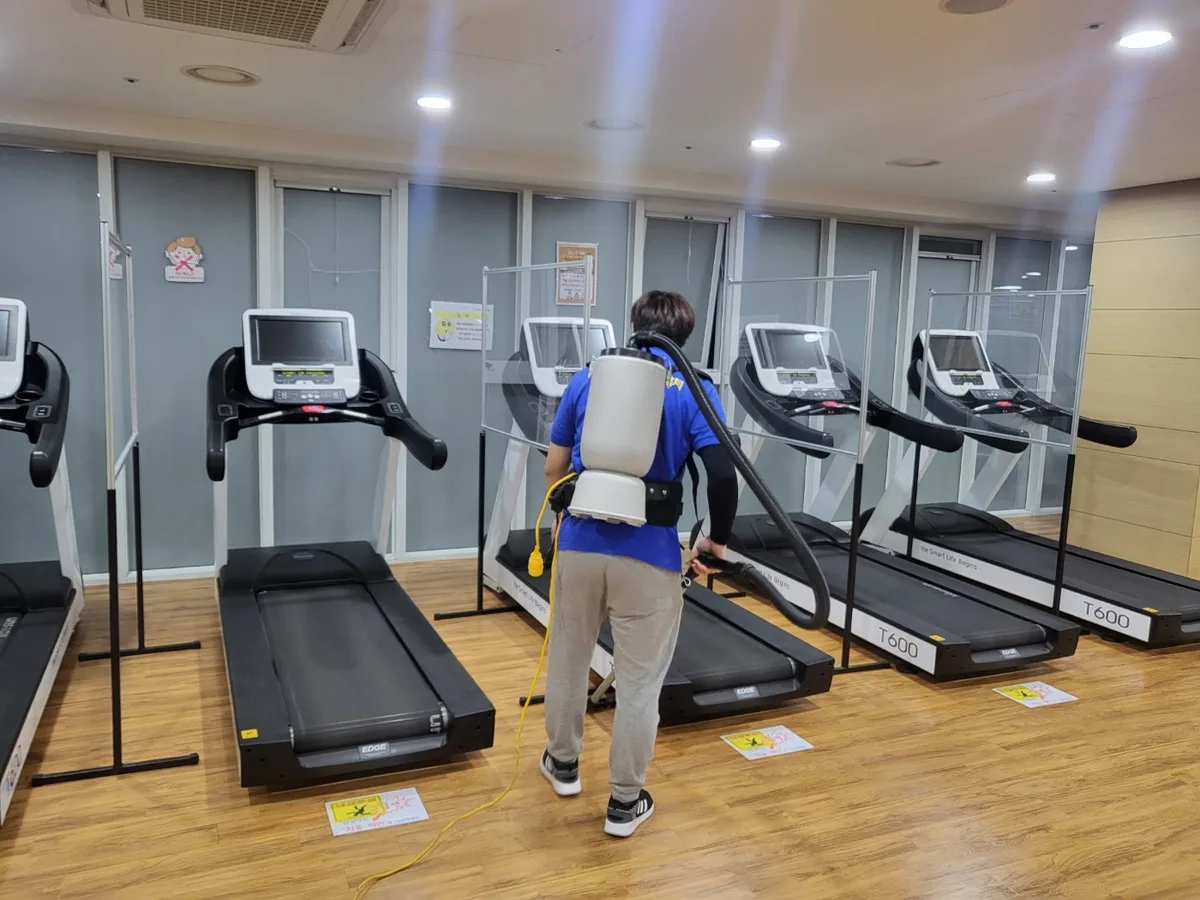 함평군 학교면 헬스장 탕비실 직원 휴게공간 위생청소 사례 - 행진크린